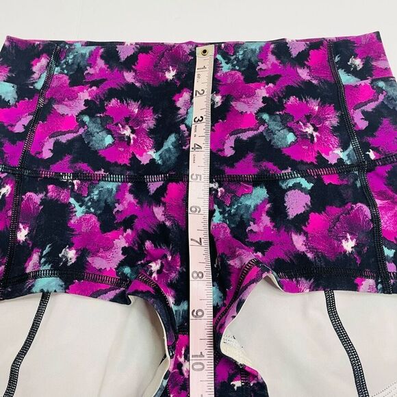 Lululemon Wunder Short 2" Mini Midnight Bloom Black Deep Fuschia Athletic Shorts - Picture 7 of 9